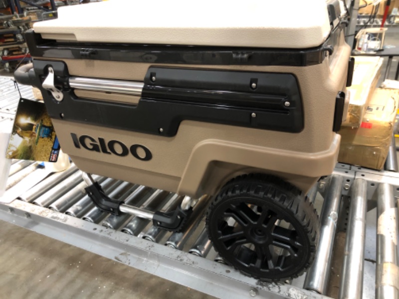 Photo 2 of Igloo Trailmate Journey 70qt Cooler