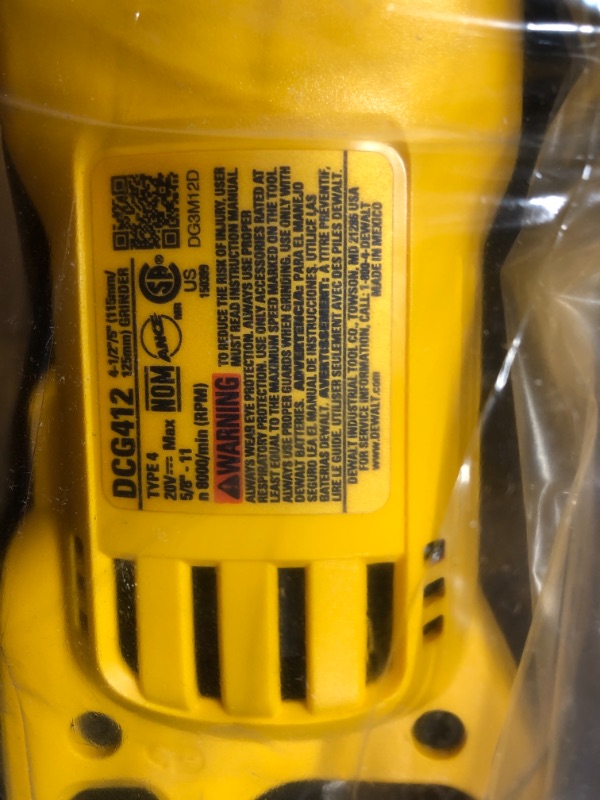 Photo 1 of 20-Volt MAX Cordless 4-1/2 in. to 5 in. Grinder and DEWALT 20V MAX Battery, Premium 4.0Ah (DCB204)
