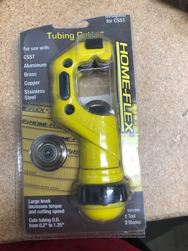 Photo 2 of 1/2 in. - 1 in. O.D. Pipe Size Corrugated Stainless Steel Tubing Cutter
