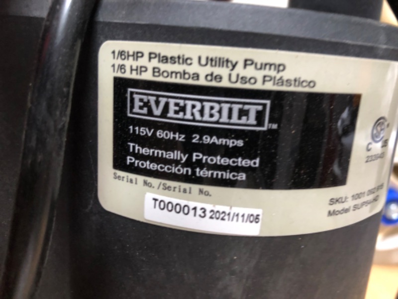 Photo 3 of 1/6 HP Plastic Submersible Utility Pump