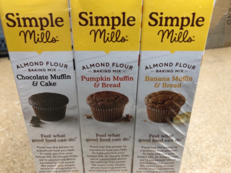 Photo 3 of **NON-REFUNDABLE : EXPIRE DATES : 02/22/2022 - 01/29/2022 - 02/10/2022** Simple Mills, Baking Mix Variety Pack, Banana Muffin & Bread, Chocolate Muffin & Cake, Pumpkin Muffin & Bread Variety Pack, 3 Count (Packaging May Vary)
