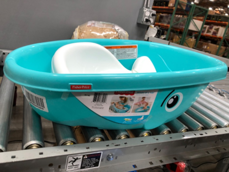 Photo 2 of Fisher-price Whale of A Tub