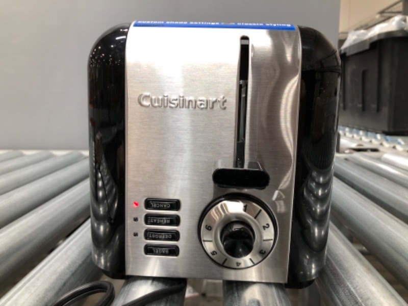 Photo 2 of TESTED WORKS*
Cuisinart CPT-320P1 2-Slice Brushed Stainless Hybrid Toaster, Stainless Steel
