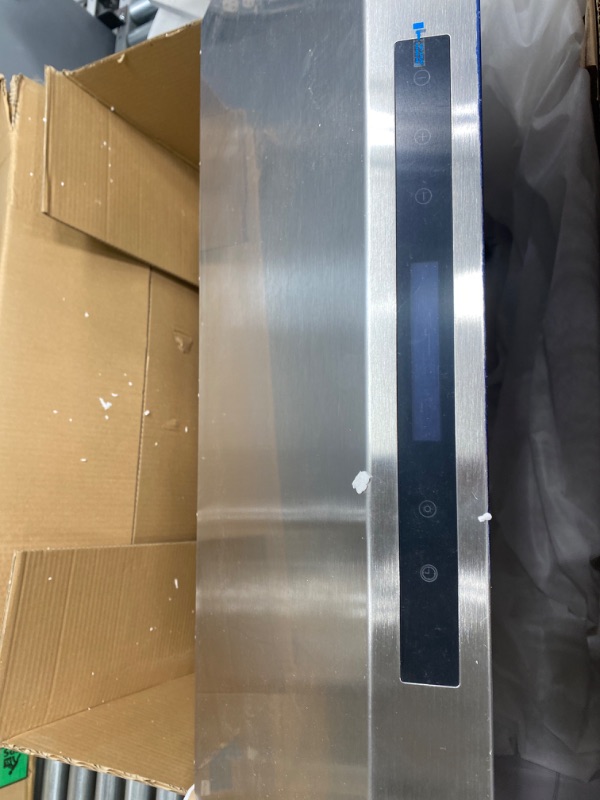 Photo 1 of Cosmo COS-QS75 30 in. Under Cabinet Range Hood with 500 CFM, Permanent Filters, LED Lights, Convertible from Ducted to Ductless (Kit Not Included) in Stainless Steel
