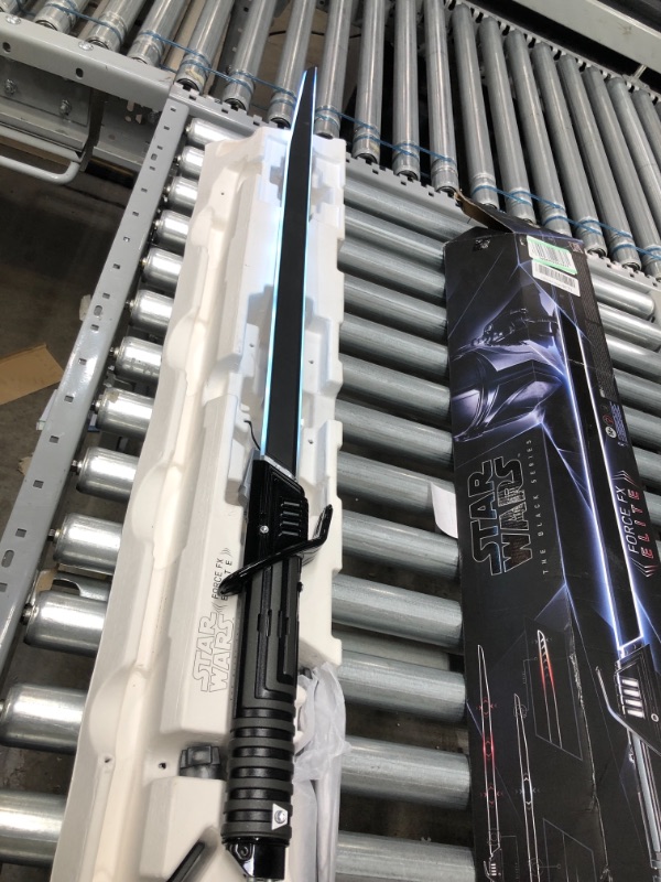 Photo 3 of Star Wars The Black Series Mandalorian Darksaber Force FX Elite Lightsaber with Advanced LEDs, Sound Effects, Adult Collectible Roleplay
