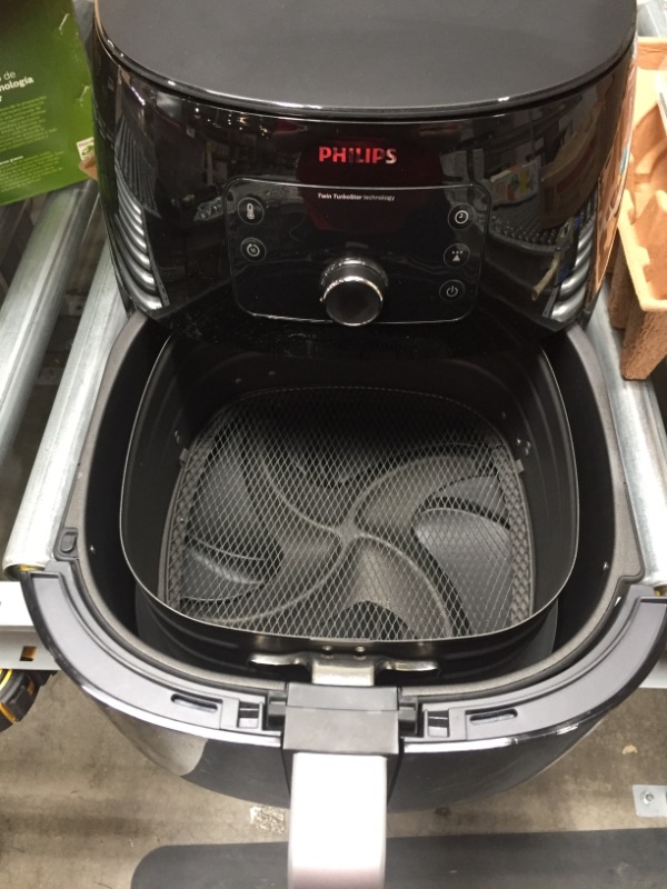 Photo 5 of Philips Kitchen Appliances Premium Digital Airfryer with Fat Removal Technology + Recipe Cookbook, 3 qt, Black, HD9741/99, X-Large