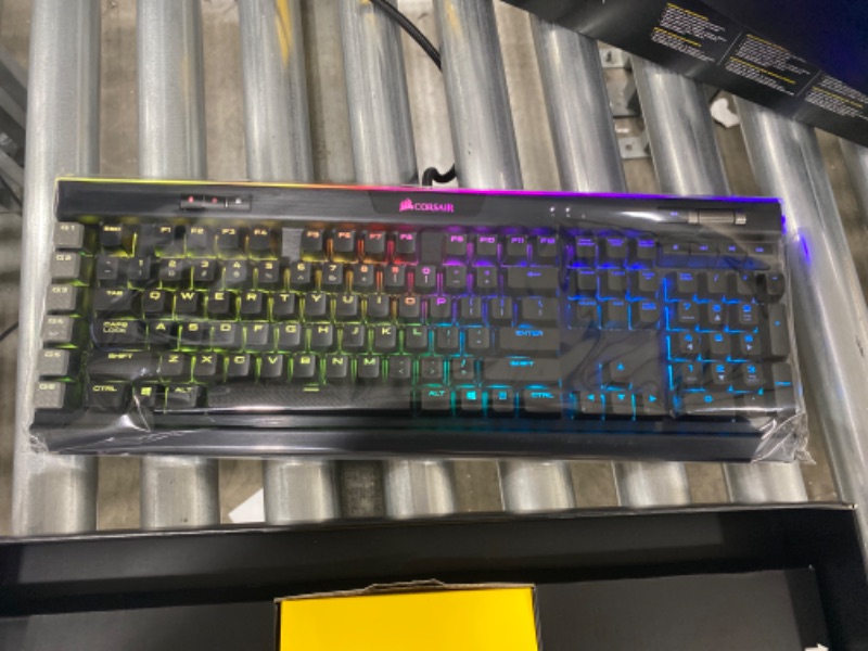 Photo 2 of CH-9127012-NA K95 RGB Platinum Mechanical Keyboard, Cherry MX Brown
