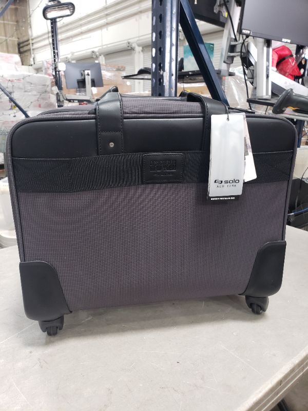 Photo 8 of SOLO NEW YORK GRAMERCY ROLLING LAPTOP BAG. 4 WHEEL ROLLING BRIEFCASE FOR WOMEN AND MEN. FITS UP TO 15.6 INCH LAPTOP GREY