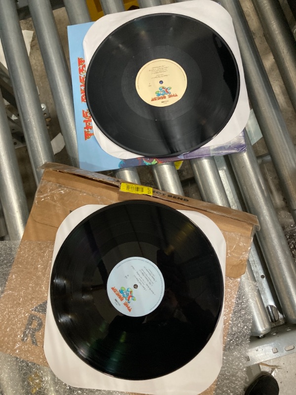 Photo 1 of Zia Records The Quest 2 Vinyl set, Black 
