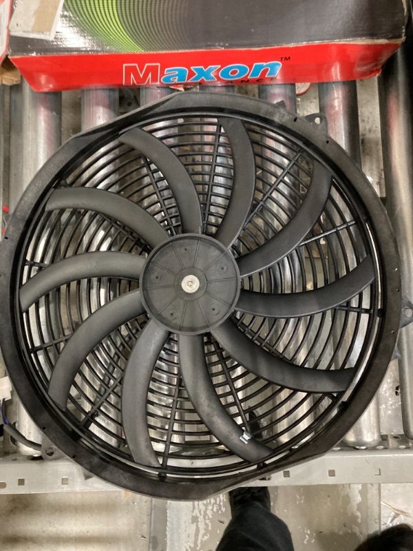 Photo 2 of SPAL 30100628B Trans/Air 2160116 10'' Puller Fan 12 Volt High Performance Curved Blades 802 cfm w 8 mounting Brackets VA11A-AP7/C/T-57A
