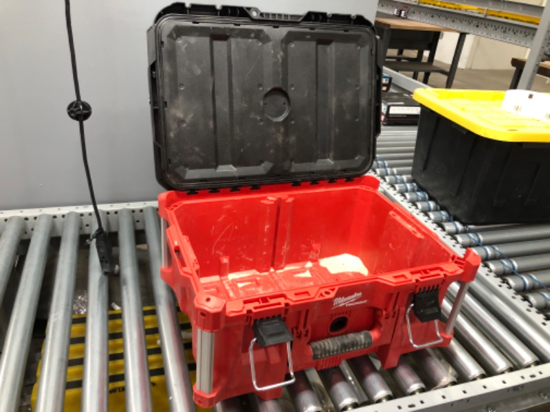 Photo 3 of Milwaukee Electric Tool 48-22-8425 Pack out, Large Tool Box, Red
