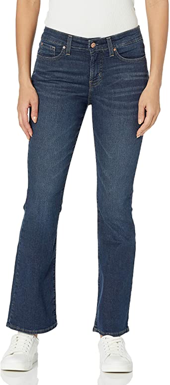 Photo 1 of Signature by Levi Strauss & Co. Gold Label Women's Totally Shaping Bootcut Jeans (W28 x L32)
