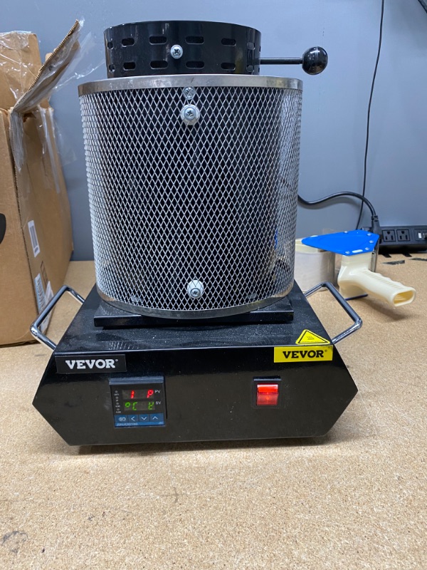 Photo 4 of VEVOR 1KG Gold Melting Furnace 1900W Digital Melting Furnace Machine 2102°F Electric Melting Furnace with Graphite Crucible for Refining Scrap Silver Gold Copper Aluminum 110V Refining Casting Furnace
