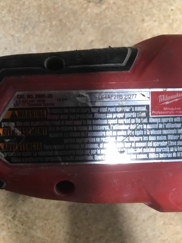 Photo 3 of ***PARTS ONLY*** Milwaukee M18 FUEL 18-Volt Lithium-Ion Brushless Cordless 4-1/2 in./5 in. Grinder w/Paddle Switch (Tool-Only)