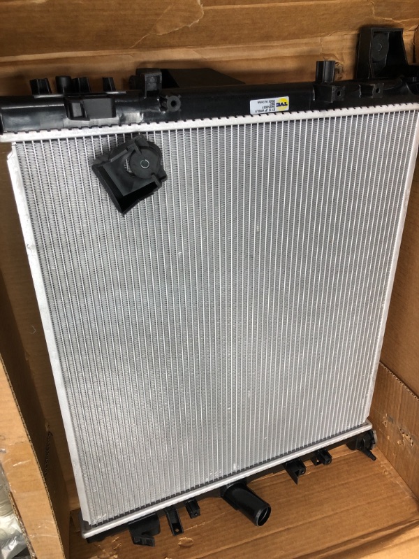 Photo 2 of **MINOR DAMAGE TO BRACKET** Jeep Wrangler JK Replacement 3.8L Radiator (2007-2018)
