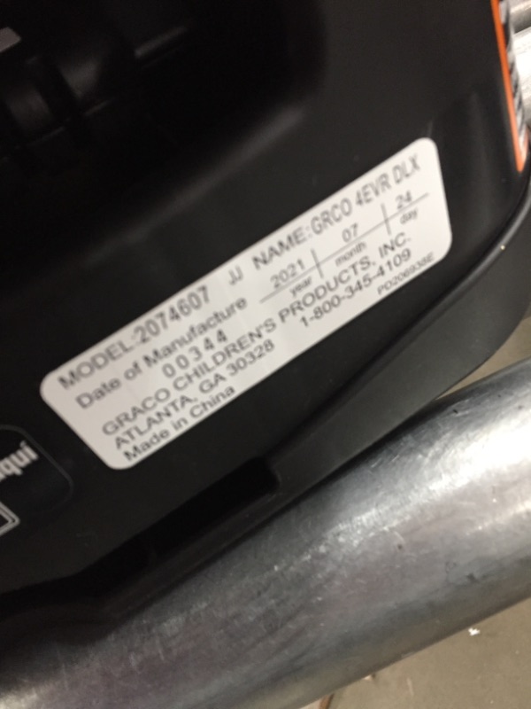 Photo 3 of Graco 4Ever DLX 4 in 1 Car Seat, Infant to Toddler Car Seat