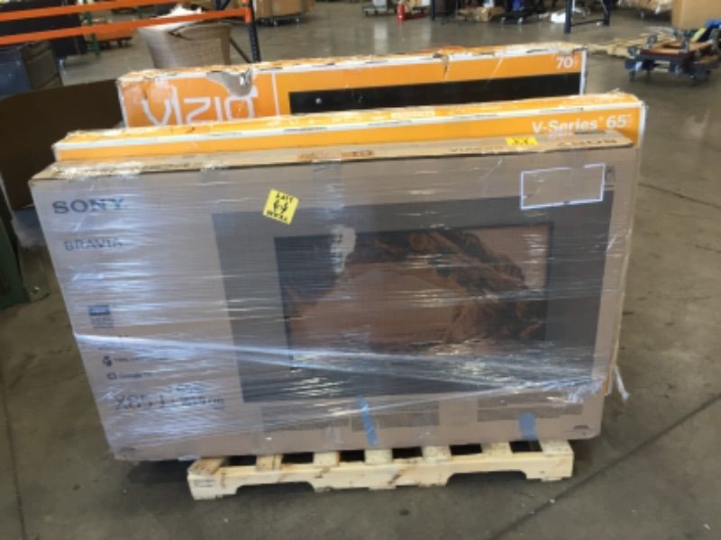 Photo 1 of 6 BROKEN TVS**** SOLD AS WHOLE PALLET*** SOLD AS IS**** NO RETURNS*** NO REFUNDS***