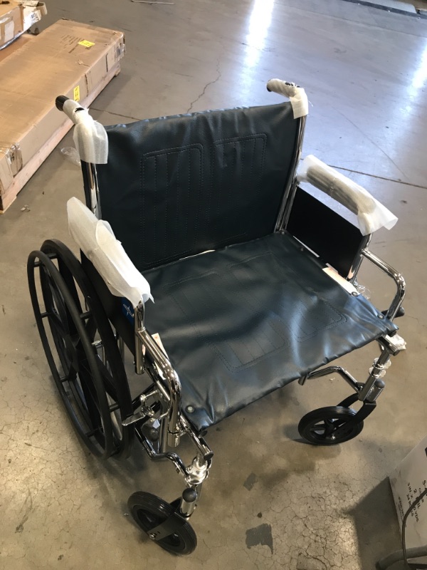 Photo 2 of Medline Excel Extra-Wide Bariatric Wheelchair, 24 inch Seat Width, Removable Desk Length Arms & Swing Away Footrests, 500lb Weight Capacity, Chrome
**NO FOOT REST**