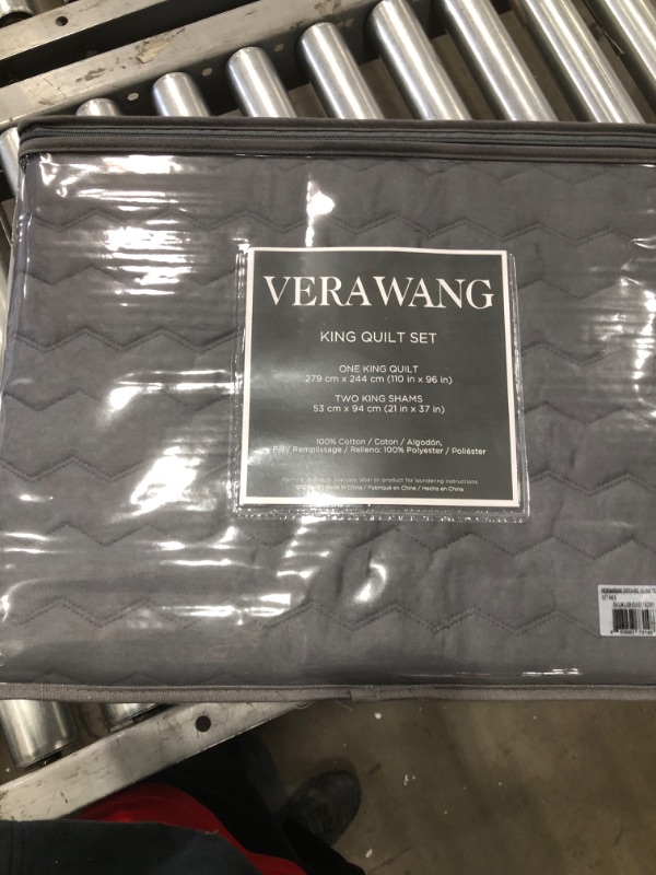 Photo 3 of ***BRAND NEW, FACTORY PACKAGED** Herringbone Stitch 3-Piece Charcoal Gray Cotton King Quilt Set
