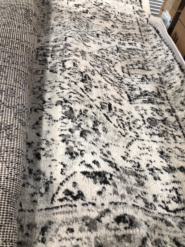 Photo 2 of (DIRTY)
nuLOOM Minta Modern Persian Gray 8 ft. x 10 ft. Area Rug