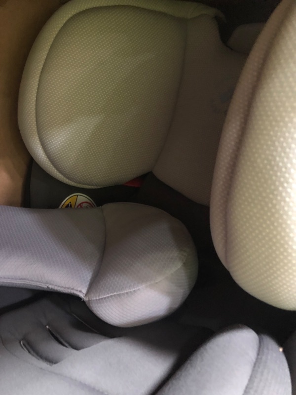 Photo 3 of Maxi-Cosi Pria All-in-One Car Seat
