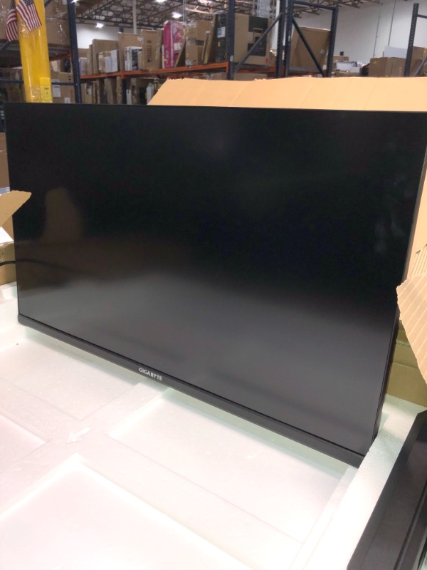 Photo 2 of **INCOMPLETE** GIGABYTE M32Q 32" 165Hz Gaming Monitor, 2560 x 1440 SS IPS Display, 0.8ms (MPRT) Response Time, 9?4% DCI-P3, VESA Display HDR400, FreeSync Premium, 1x Display Port 1.2, 2X HDMI 2.0