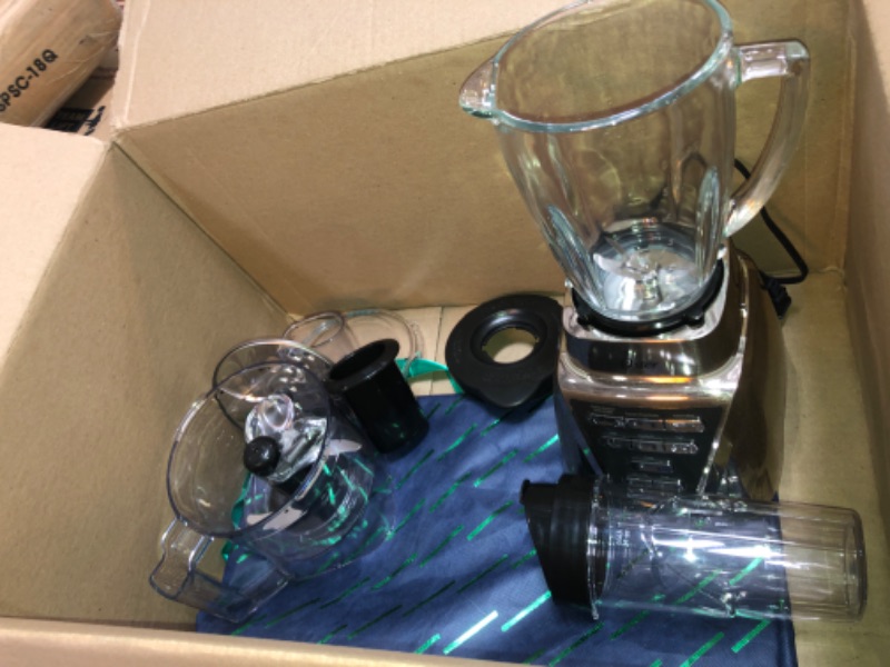 Photo 2 of *NON FUNCTIONAL* Oster Blender | Pro 1200 with Glass Jar, 24-Ounce Smoothie Cup and Food Processor Attachment, Brushed Nickel - BLSTMB-CBF-000 FOR PARTS ONLY
