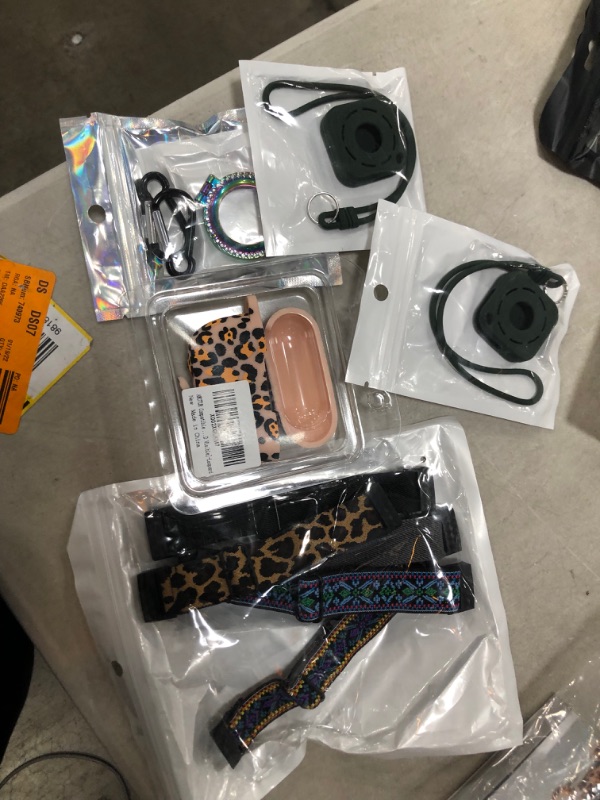 Photo 1 of ASSORTED BAG OF PHONE ACCESSORIES
**NO STOCK PHOTOS, NO RETURNS/REFUNDS, SOLD AS IS**