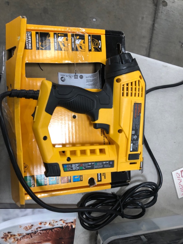 Photo 2 of USED (DID NOT FUNCTION) DeWalt 5-in-1 Multi-Tacker and Brad Nailer