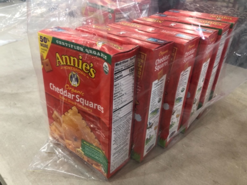 Photo 2 of 6 PACK: ANNIE'S HOMEGROWN, Organic Cracker Squares, Chaddar, Pack of 6, Size 11.25 OZ - No Artificial Ingredients 95%+ Organic
BEST BY: 03/16/22