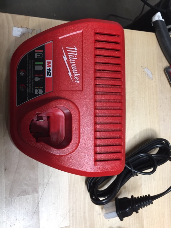 Photo 3 of Milwaukee
M12 12-Volt Lithium-Ion Battery Charger 
SN:B31E9202034265G