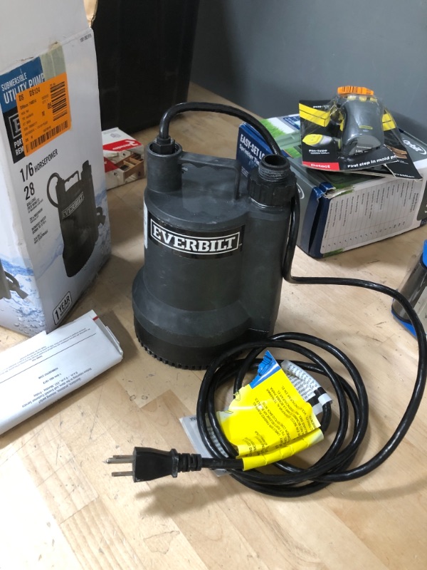 Photo 2 of 1/6 HP Plastic Submersible Utility Pump
