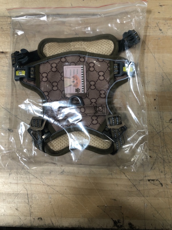 Photo 3 of ***SMALL****
Front Clip Dog Harness, Atopark No Pull Reflective Dog Walking Harness, Dog Vest Harness with Sturdy Dual-Clips for Training, Adjustable No Choke Pet Harness
