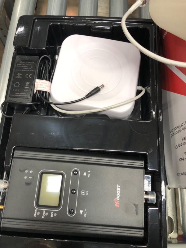 Photo 1 of 4K Smart Link cell phone booster