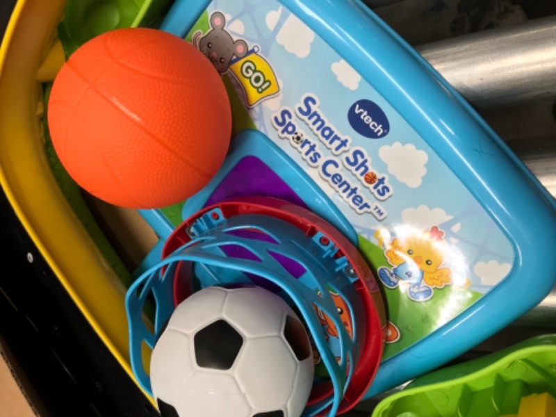 Photo 3 of *DOG HAIR ON TOY* VTech Smart Shots Sports Center, Standard
