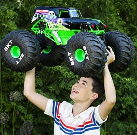 Photo 1 of ***MISSING REMOTE CONTROLLER*** Monster Jam, Official Mega Grave Digger All-Terrain Remote Control Monster Truck with Lights, 1: 6 Scale
