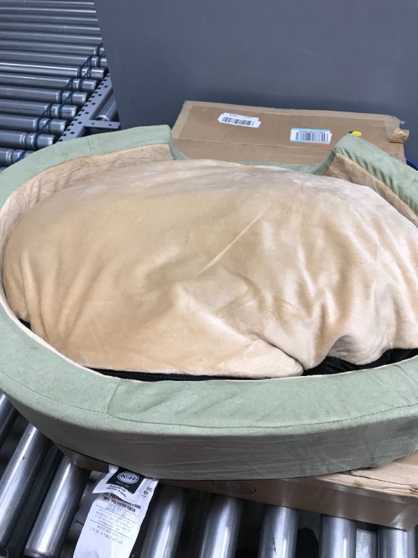 Photo 2 of ***MEDIUM**SOME DOG HAIR** K&H PET PRODUCTS Heated Thermo-Snuggly Sleeper Indoor Pet Bed for Dogs