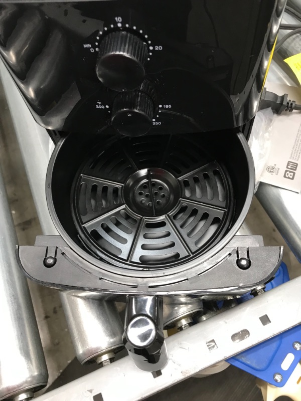 Photo 1 of 1 QT Elite Gourmet - Electric Fryer
