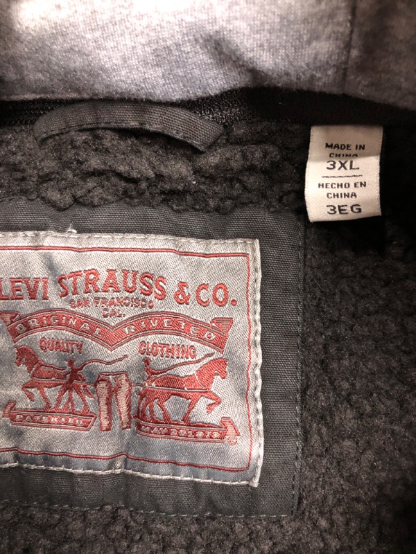 Photo 3 of Levi's Men's Washed Cotton Hooded Military Jacket
