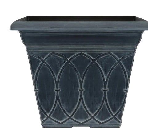 Photo 1 of 14.5 in. Durham Chalk Wash Plastic Square Planter
2pk