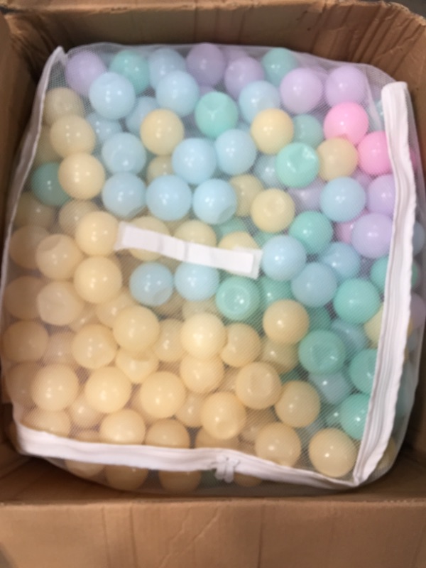 Photo 2 of Amazon Basics BPA Free Plastic Ball Pit Balls with Storage Bag, 1,000 Ct (2.3” Diameter), Pastels