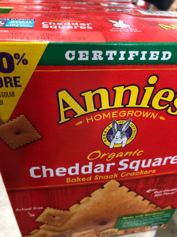Photo 2 of **SET OF 7***Annie's Organic Cheddar Squares Baked Snack Crackers, 11.25 Oz**SOLD AS IS**
