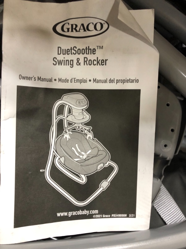 Photo 2 of *MISSING HARDWARE* Graco duetsoothe swing and rocker