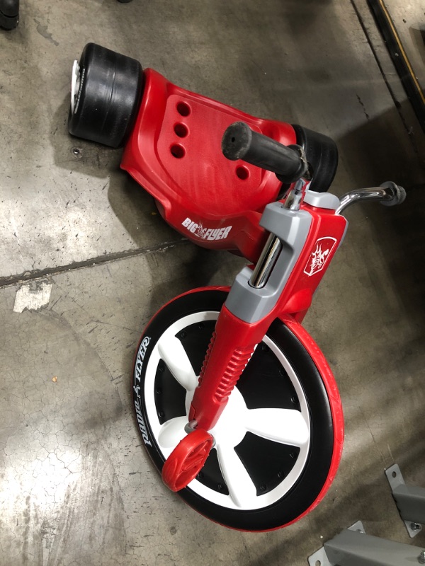 Photo 2 of MISSING SEAT, Radio Flyer Deluxe Big Flyer, Outdoor Toy for Kids Ages 3-7 , Red
