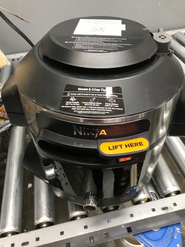 Photo 2 of PARTS ONLY** Ninja OL501 Foodi 6.5 Qt. 14-in-1 Pressure Cooker Steam Fryer with SmartLid, that Air Fries, Proofs & More, with 2-Layer Capacity, 4.6 Qt. Crisp Plate & 25 Recipes, Silver/Black
