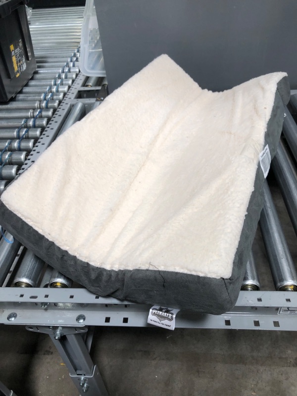 Photo 1 of *USED*
PETMAKER Orthopedic Dog Bed
