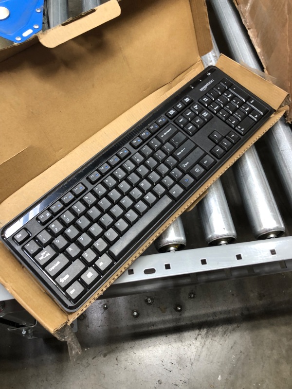 Photo 2 of *USED*
Amazon Basics Wireless Keyboard-Quiet and Compact-US Layout (QWERTY)
