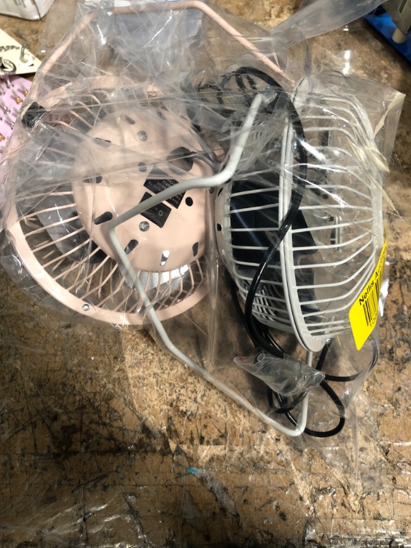 Photo 1 of 2 desk fans usb 