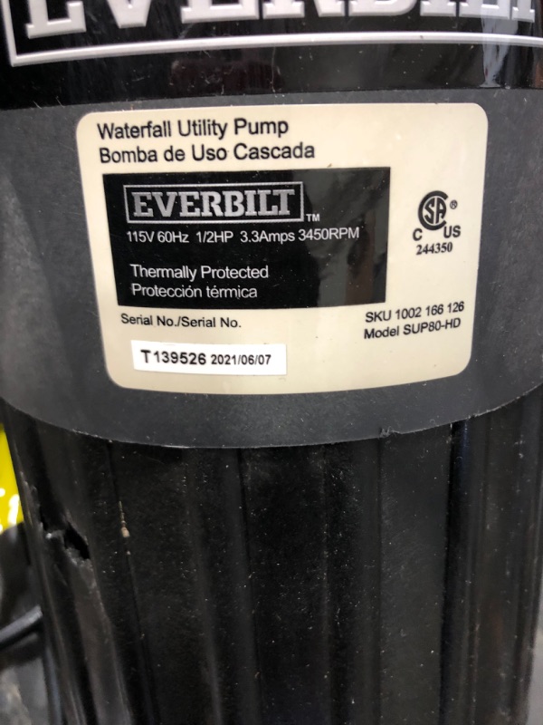 Photo 3 of *USED*
*SEE last picture for damage*
Everbilt 1/2 HP Waterfall Submersible Utility Pump