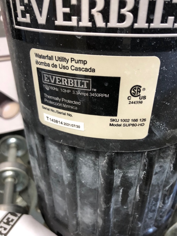 Photo 3 of *USED*
*SEE last picture for damage*
Everbilt 1/2 HP Waterfall Submersible Utility Pump